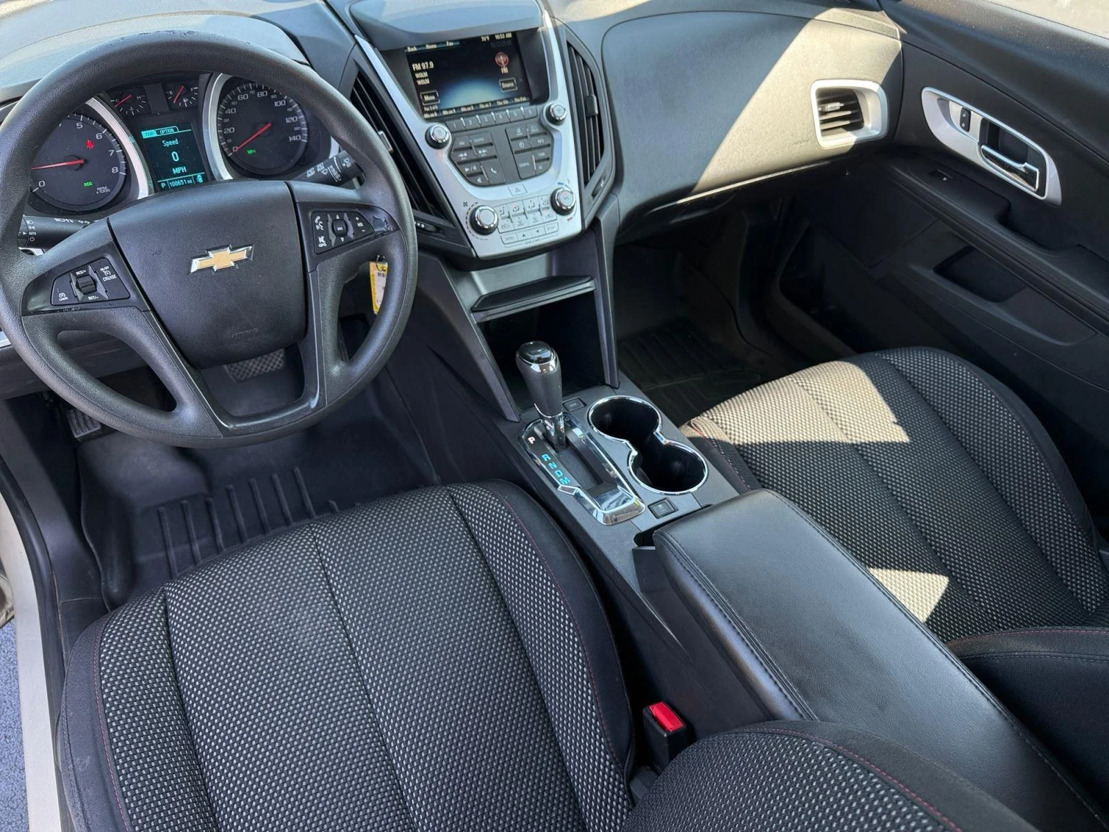 Used 2016 CHAMPAGNE SILVER METALLIC Chevrolet LS image 15