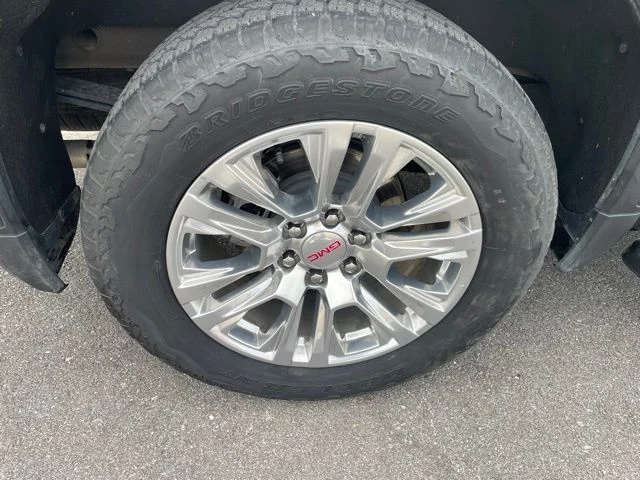 Used 2023 Black GMC Denali image 14