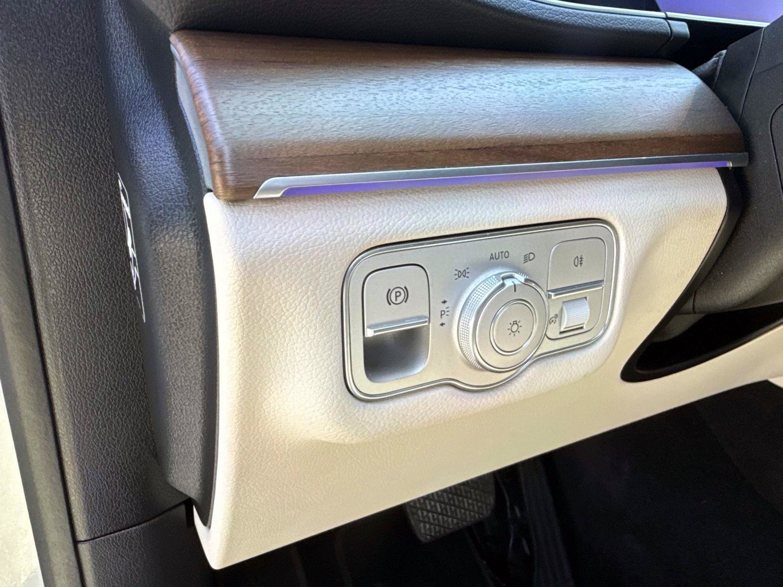 Certified Used 2022 Silver Mercedes-Benz 450 image 20