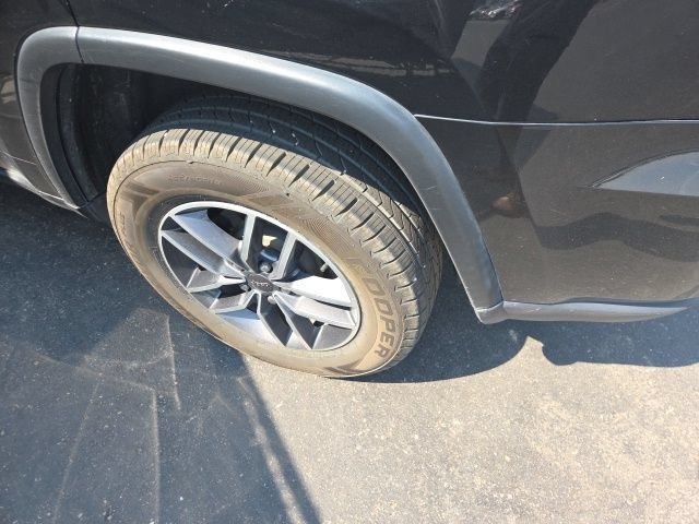 Used 2019 Black Jeep Limited image 5