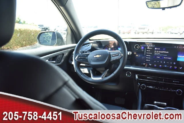 New 2027 Mosaic Black Metallic Chevrolet LT image 21
