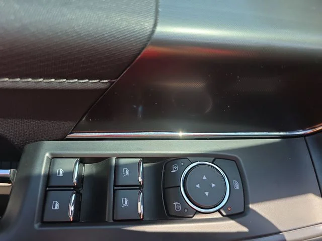 Used 2024 Black Ford XLT image 29