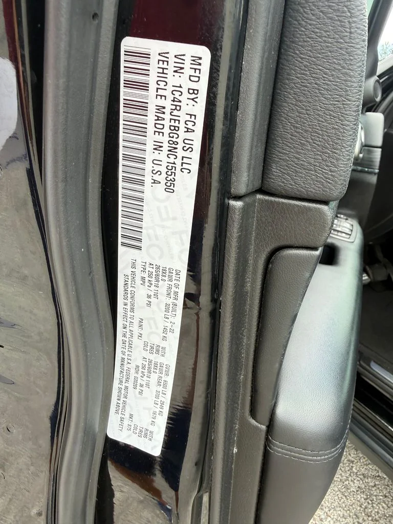 Used 2022 Black Jeep Limited image 26