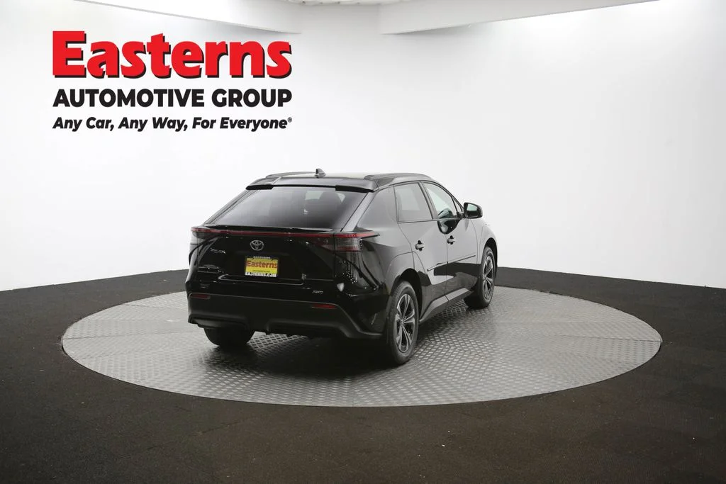 Used 2023 Black Toyota XLE image 36