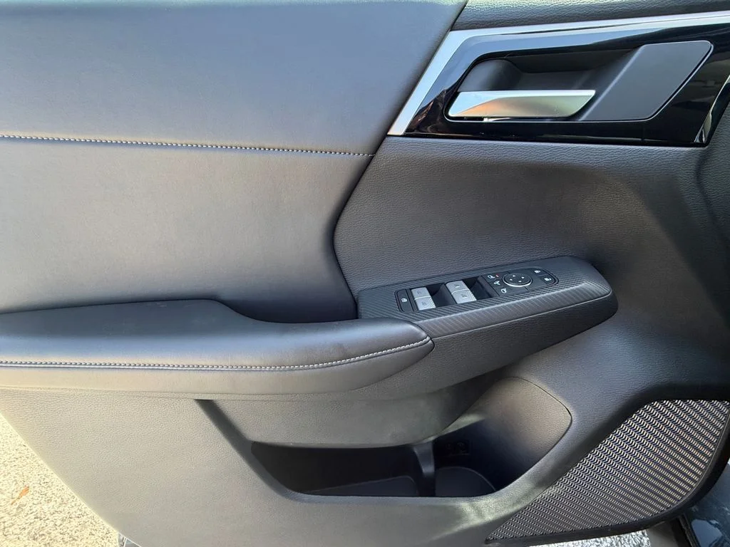 New 2026 Gray Nissan SL image 11