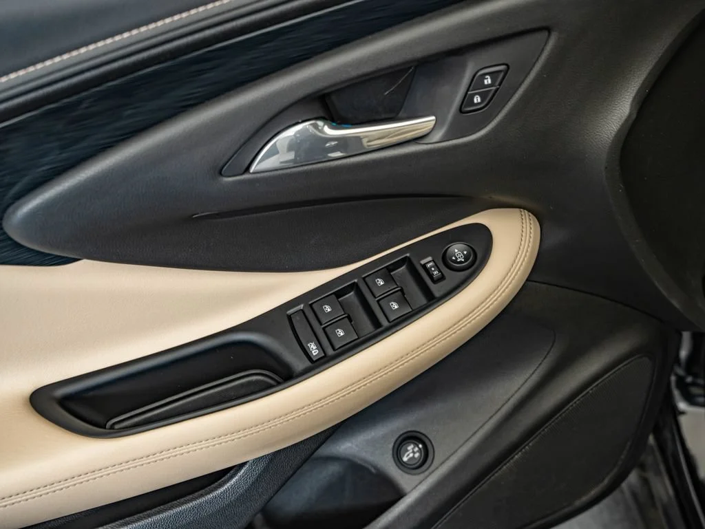 Used 2017 Ebony Twilight Metallic Buick Preferred image 17