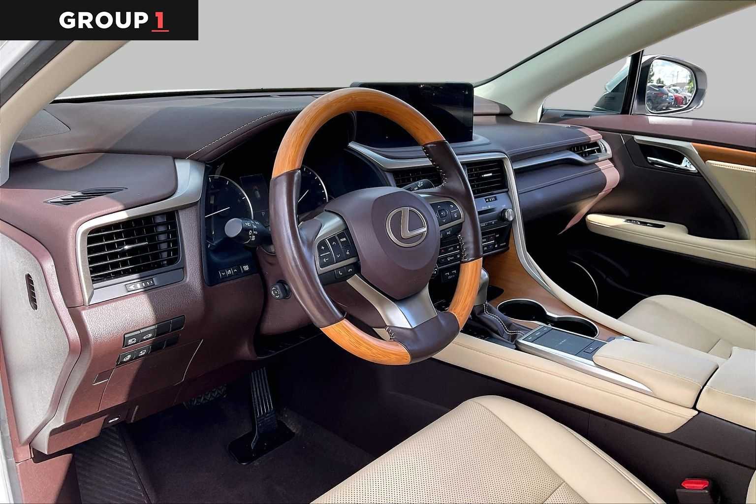 Certified Used 2020 Eminent White Pearl Lexus  image 15