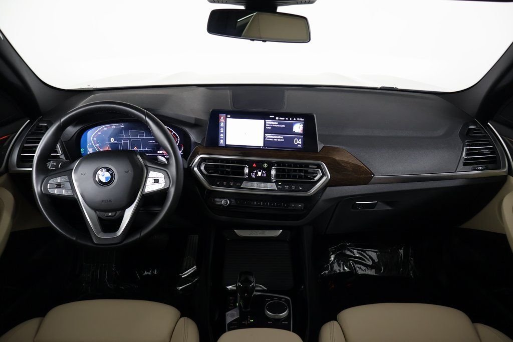 Used 2023 Mineral White Metallic BMW xDrive30i image 8