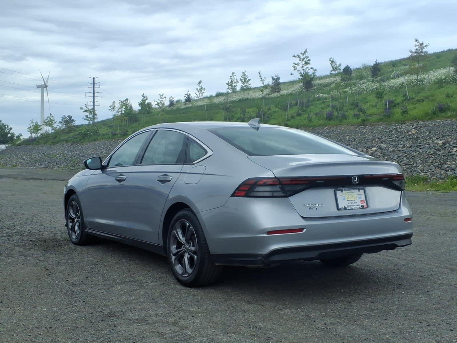 2023 Honda Accord EX - Photo 7