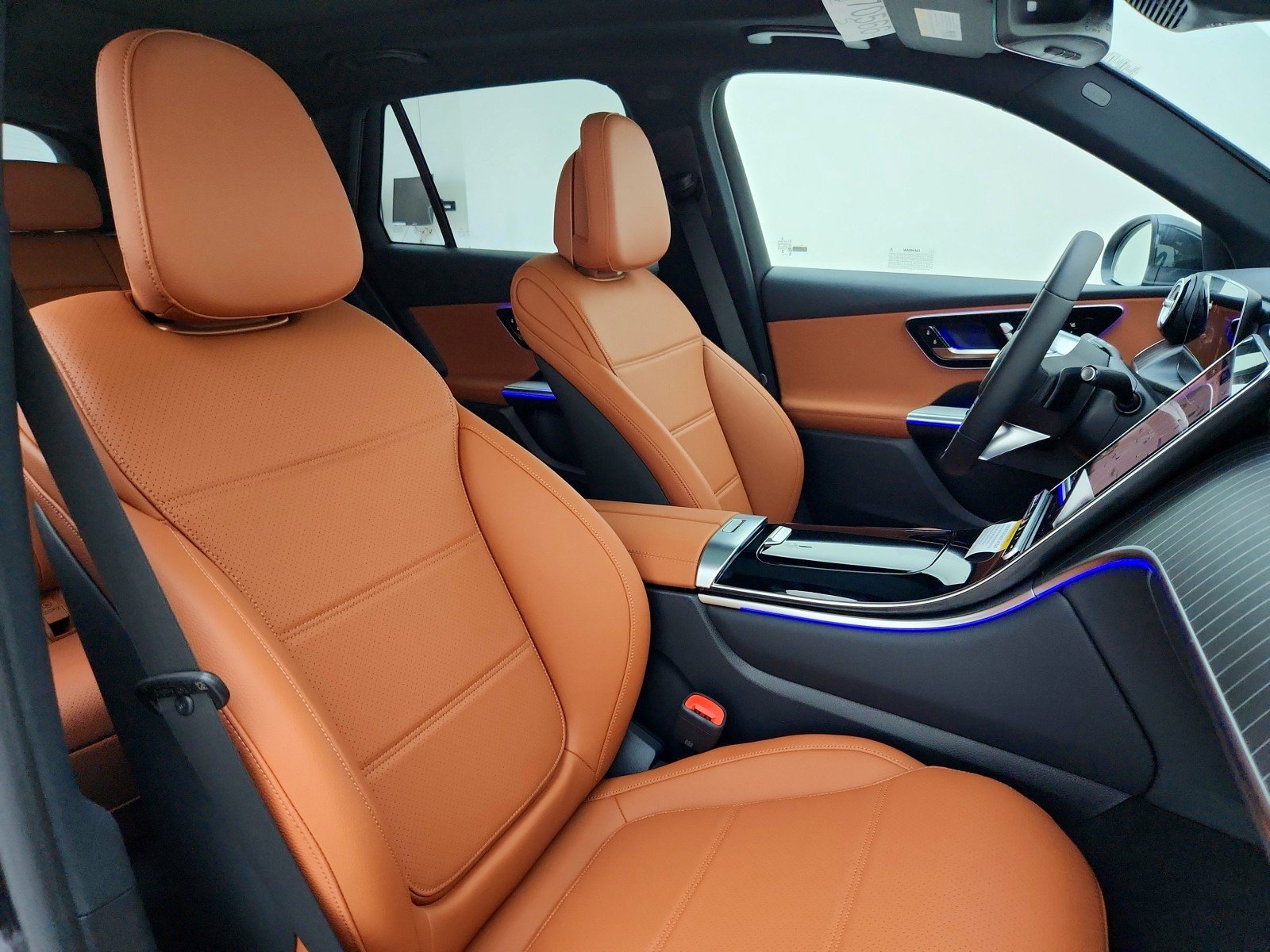 New 2026 Graphite Grey Metallic Mercedes-Benz GLC 300 SUV image 19