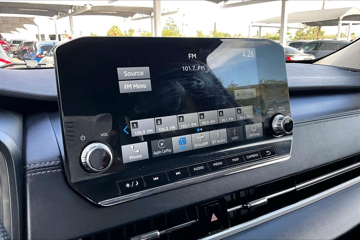 Used 2024 Mercury Gray Metallic Mitsubishi SE image 30