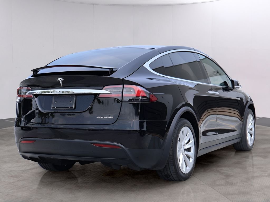 Used 2020 Solid Black Tesla Long Range image 7