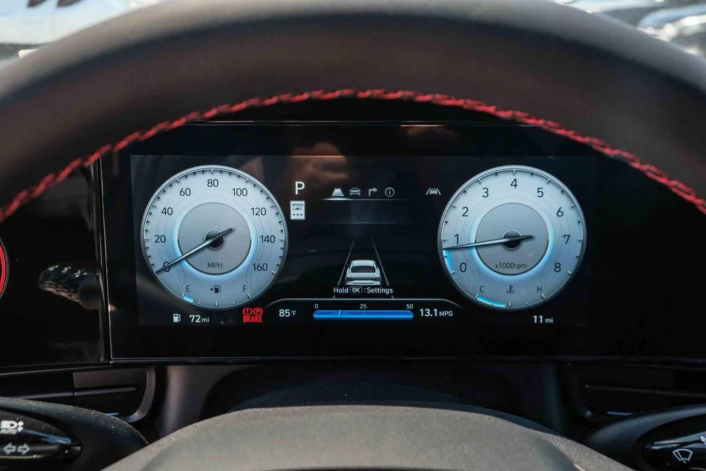 2025 Hyundai Elantra N Line - Photo 27