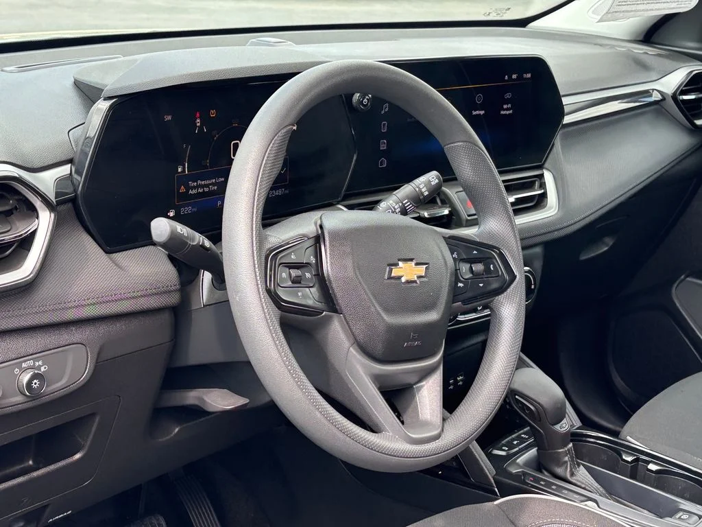 Used 2025 Gray Chevrolet LS image 8