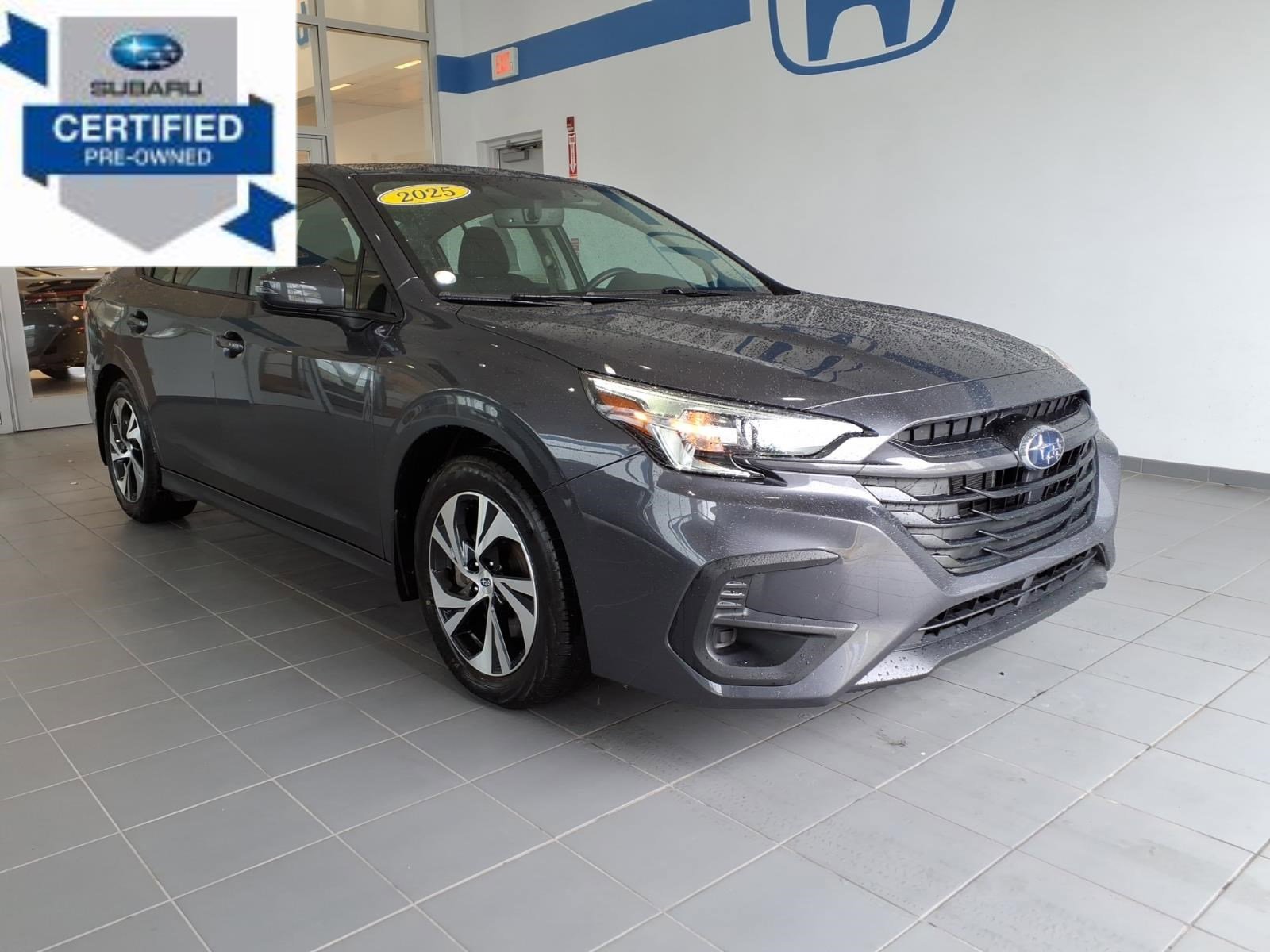 2025 Subaru Legacy Premium's photo