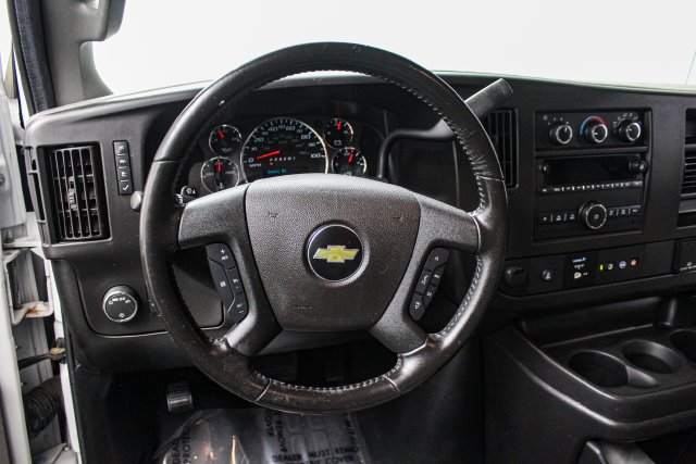 2021 Chevrolet Express Cargo Work Van - Photo 26
