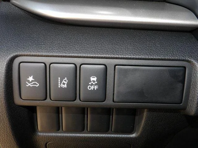 2026 Mitsubishi Eclipse Cross LE - Photo 26