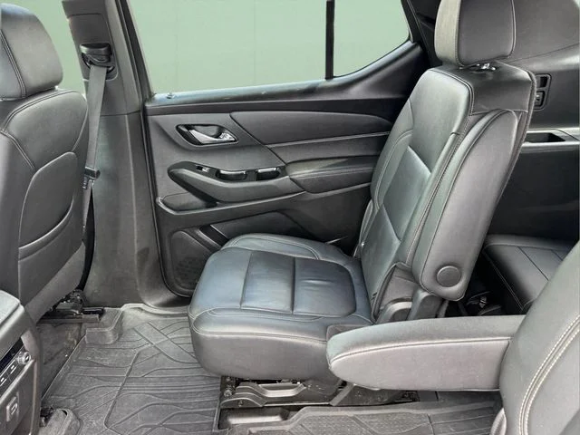 Used 2023 Gray Chevrolet LT Leather image 8