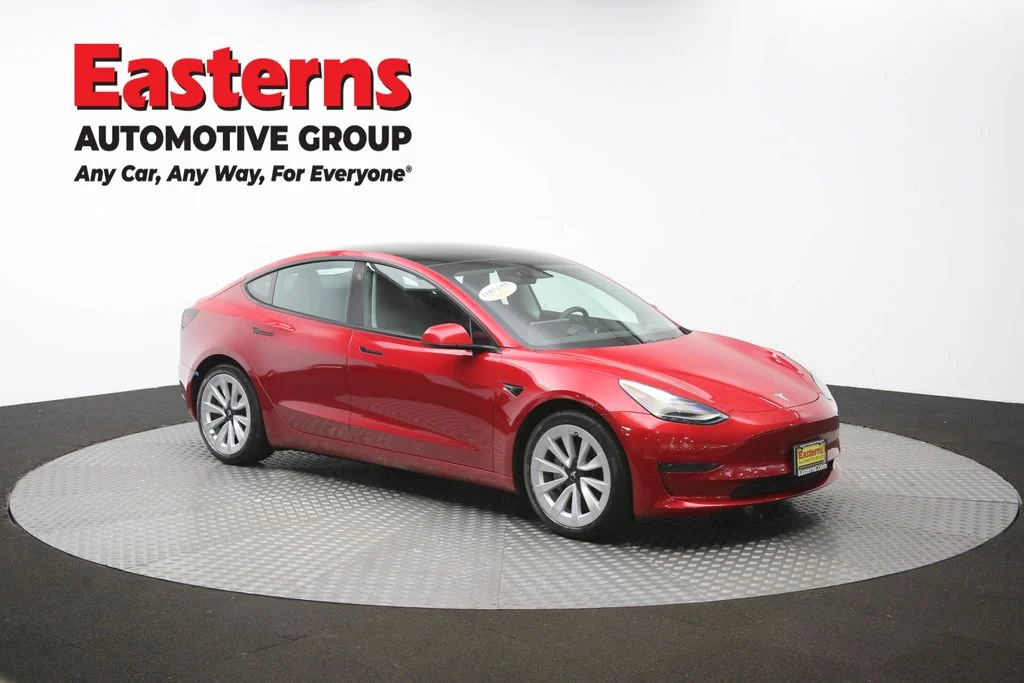 Used 2021 Red Tesla Standard Range Plus image 42