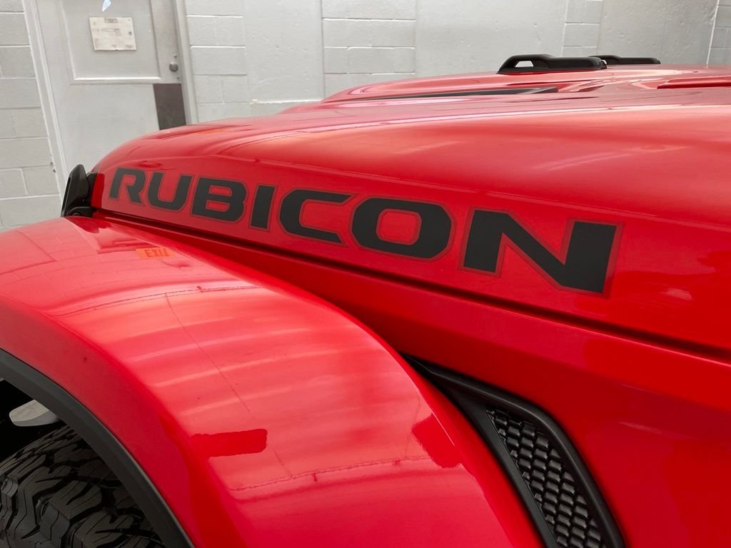 Used 2022 Red Jeep Unlimited Rubicon image 12