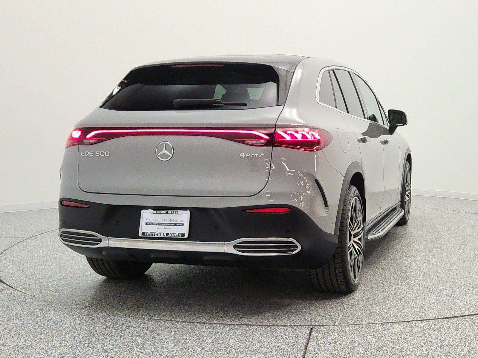 Certified Used 2023 MANUFAKTUR Alpine Grey Mercedes-Benz EQE 500 4MATIC® SUV image 6