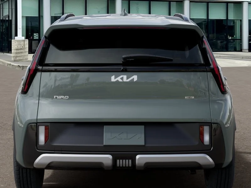 New 2027 Green Kia LX image 13
