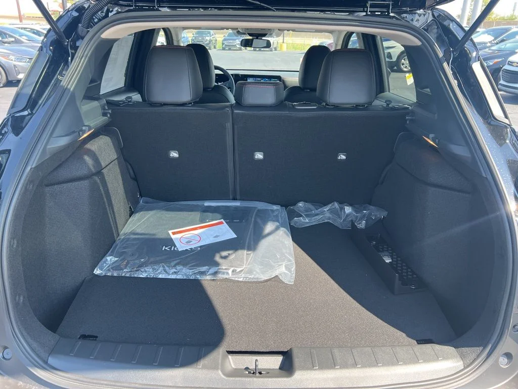 2026 Nissan KICKS SR AWD - Photo 11