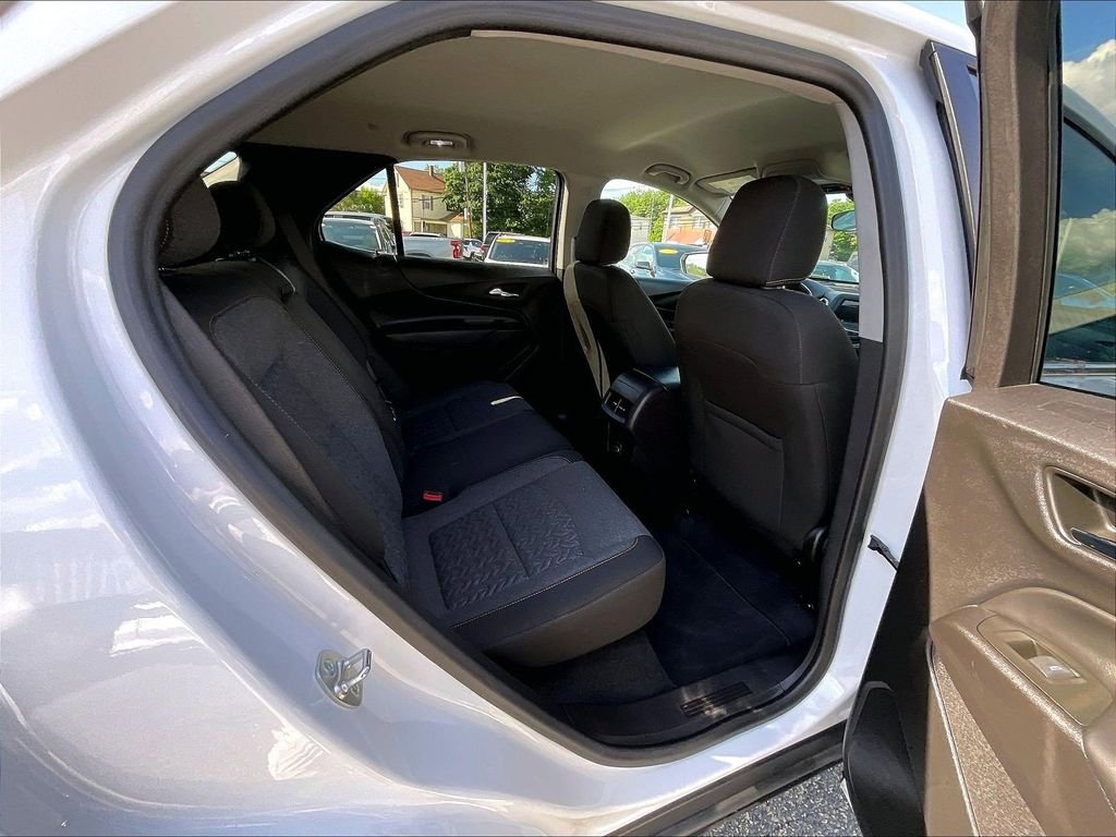 Used 2024 White Chevrolet LT image 16