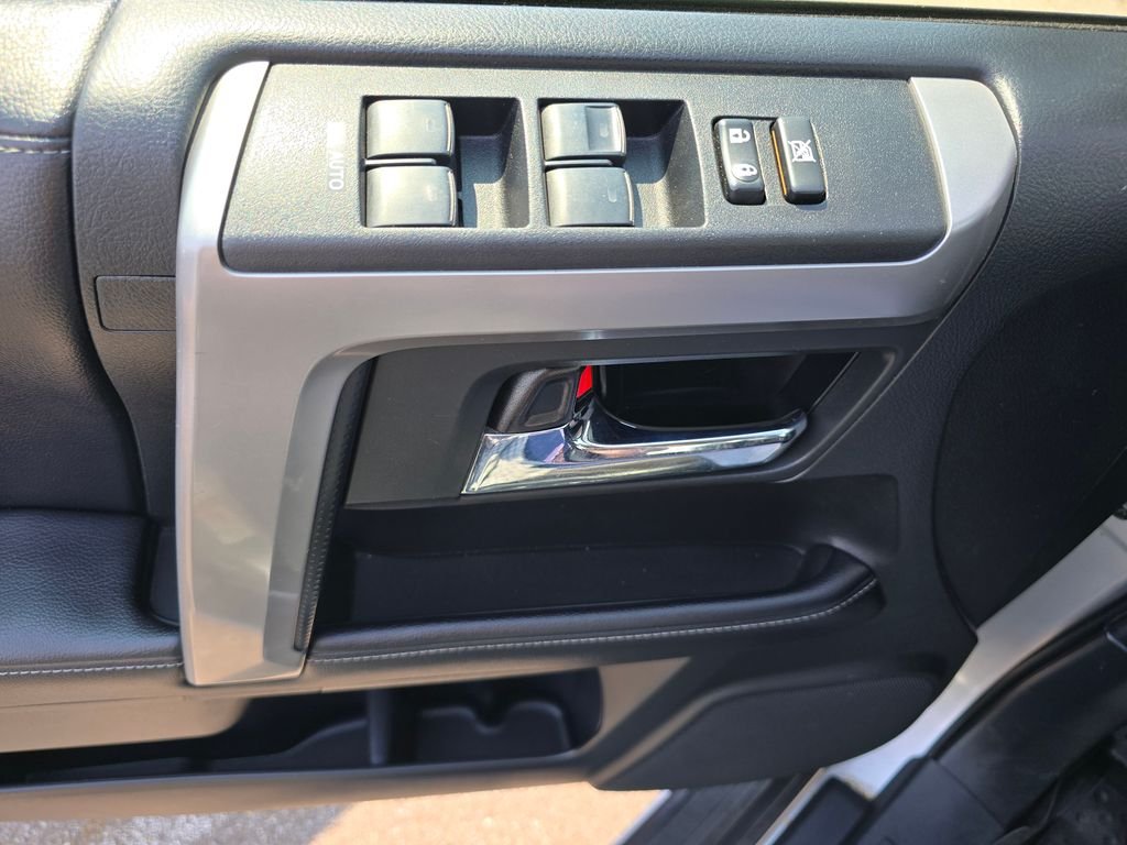 2017 Toyota 4Runner SR5 Premium - Photo 28
