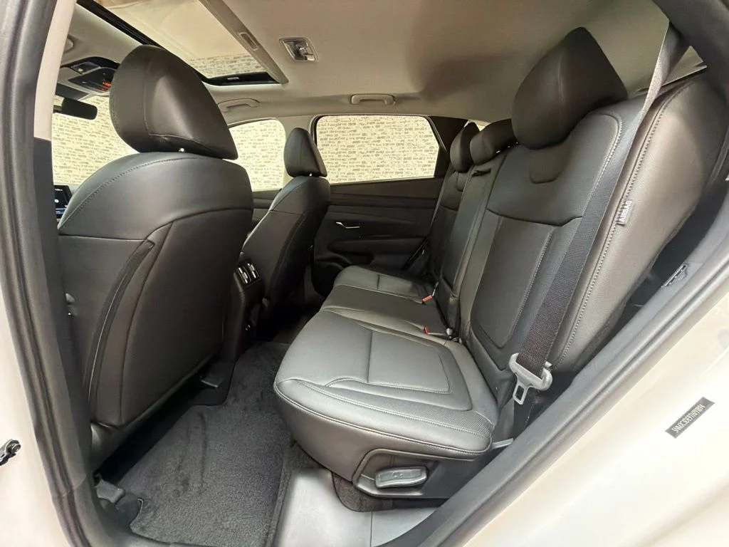 New 2026 Serenity White Pearl Hyundai SEL Premium image 15