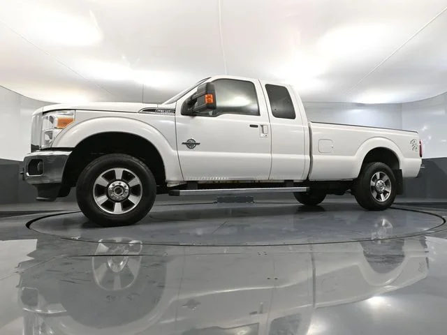 Used 2015 White Ford Lariat image 54