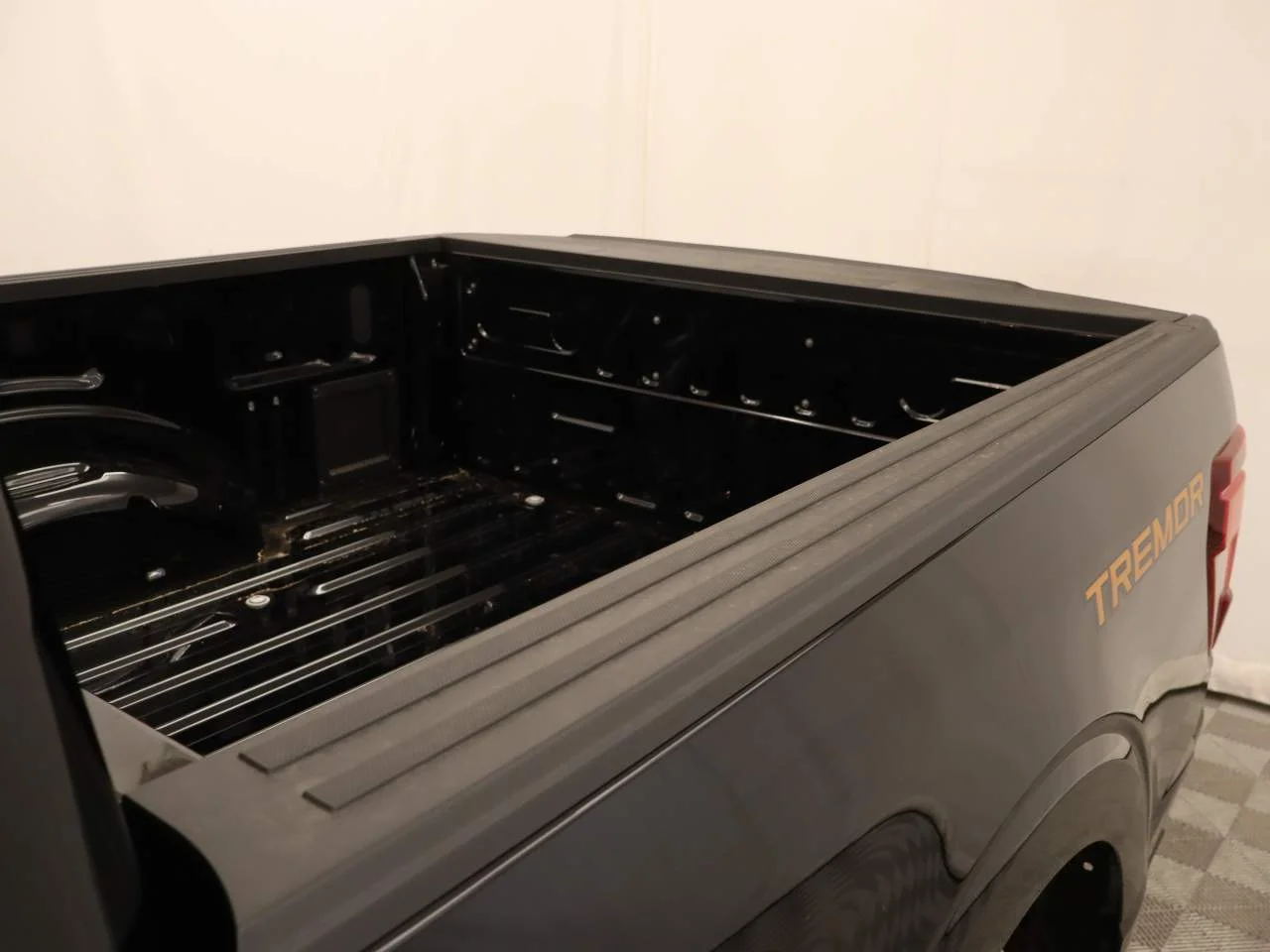 New 2026 Agate Black Metallic Ford Tremor® image 20