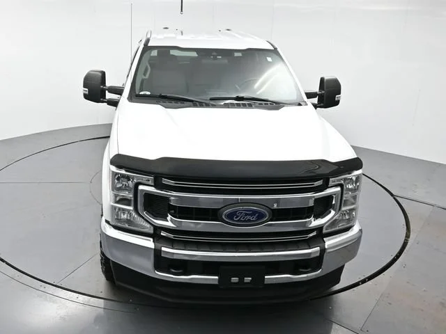 Used 2020 White Ford XL image 28