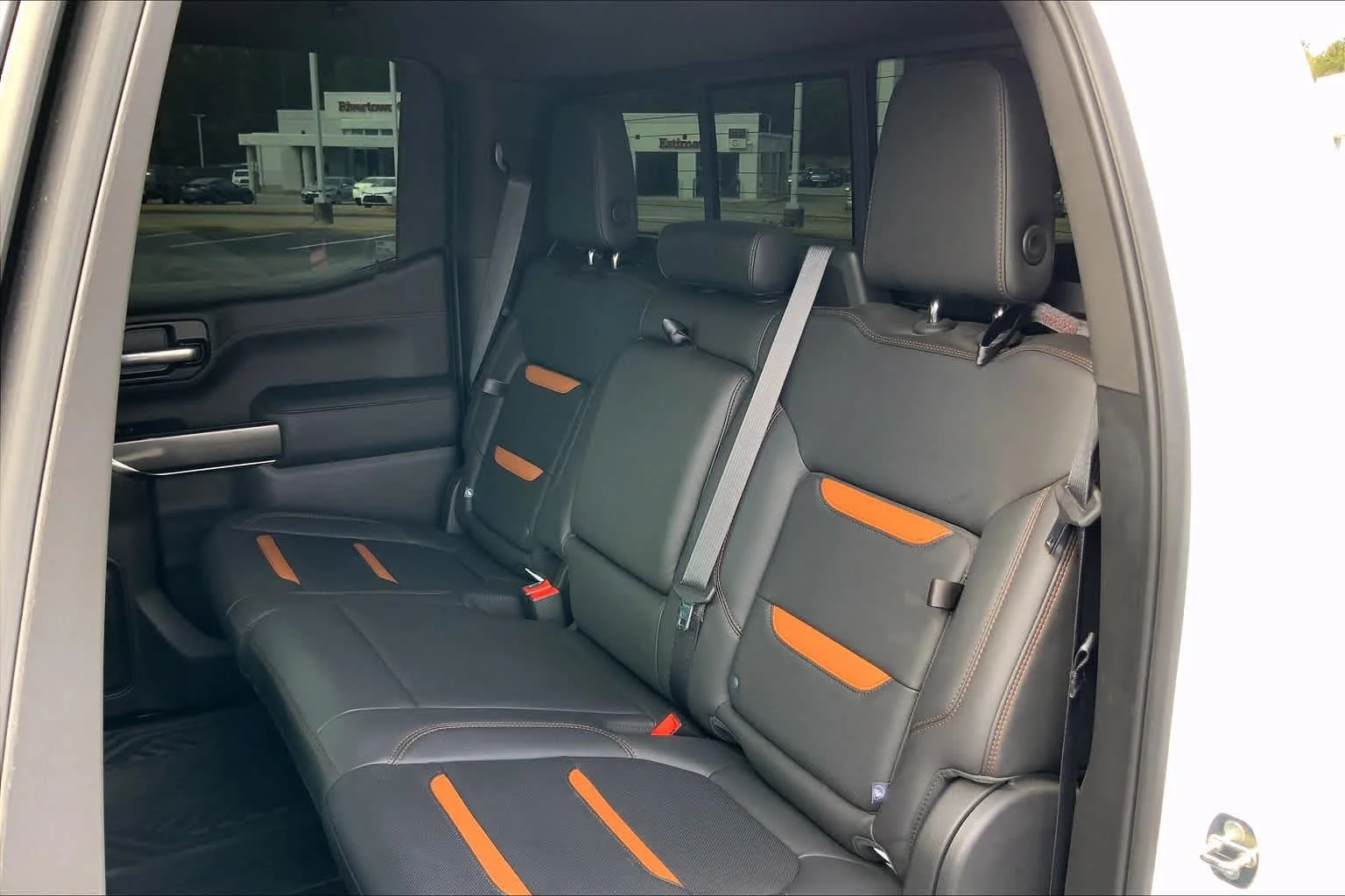 Used 2020 Summit White GMC AT4 image 21