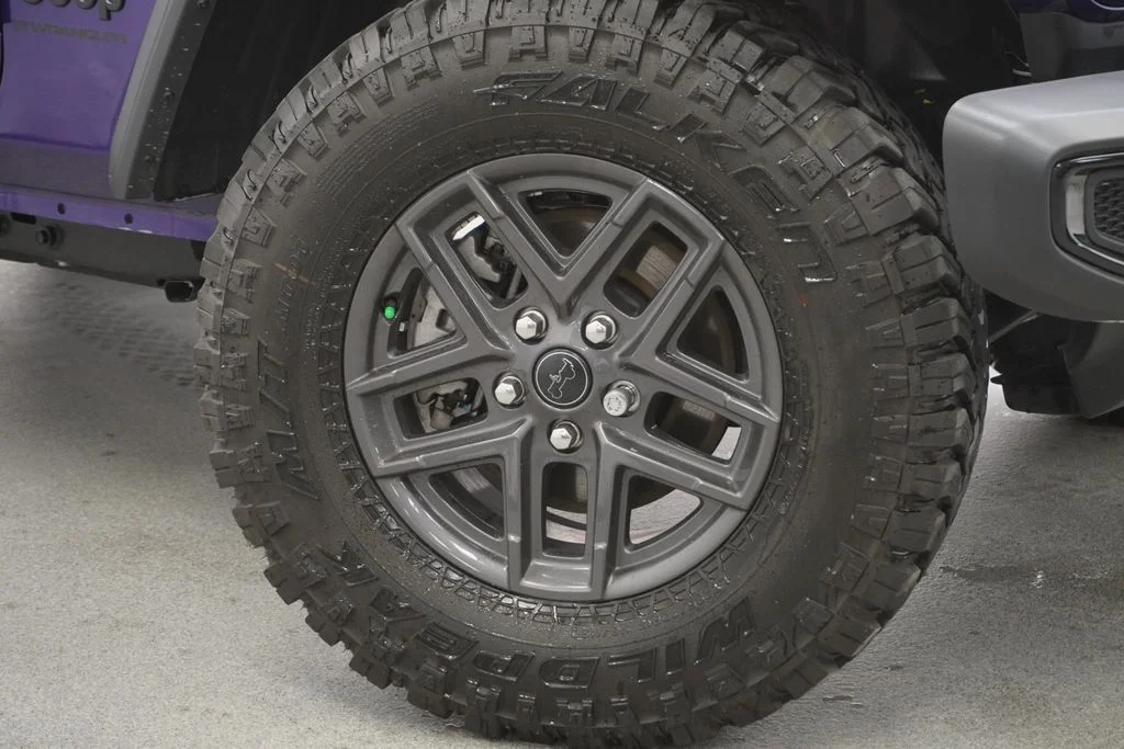 Certified Used 2026  Jeep Sport image 4
