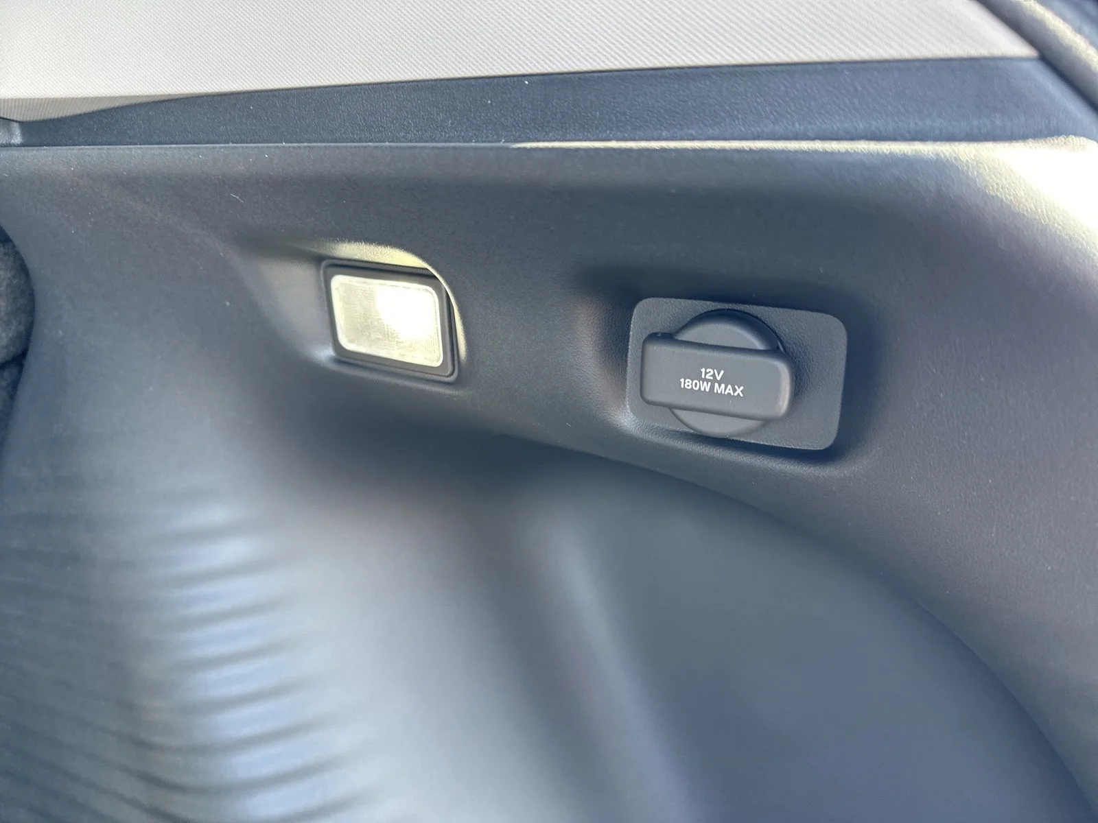 2026 Honda HR-V EX-L - Photo 23