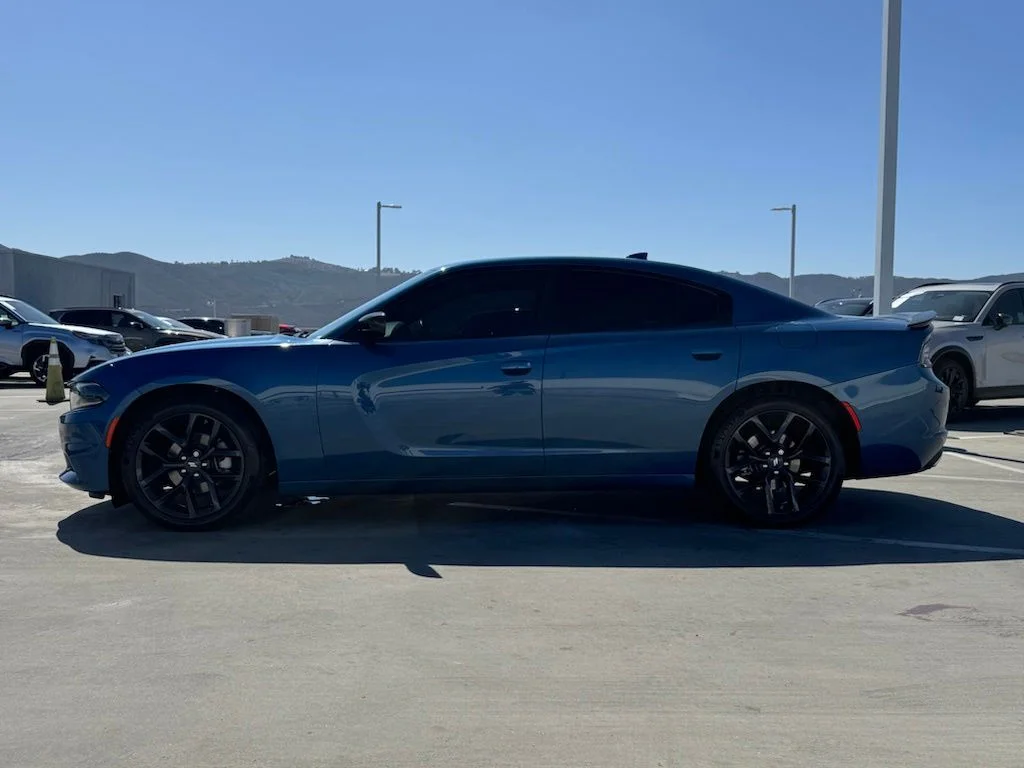 Used 2023 Blue Dodge SXT image 6