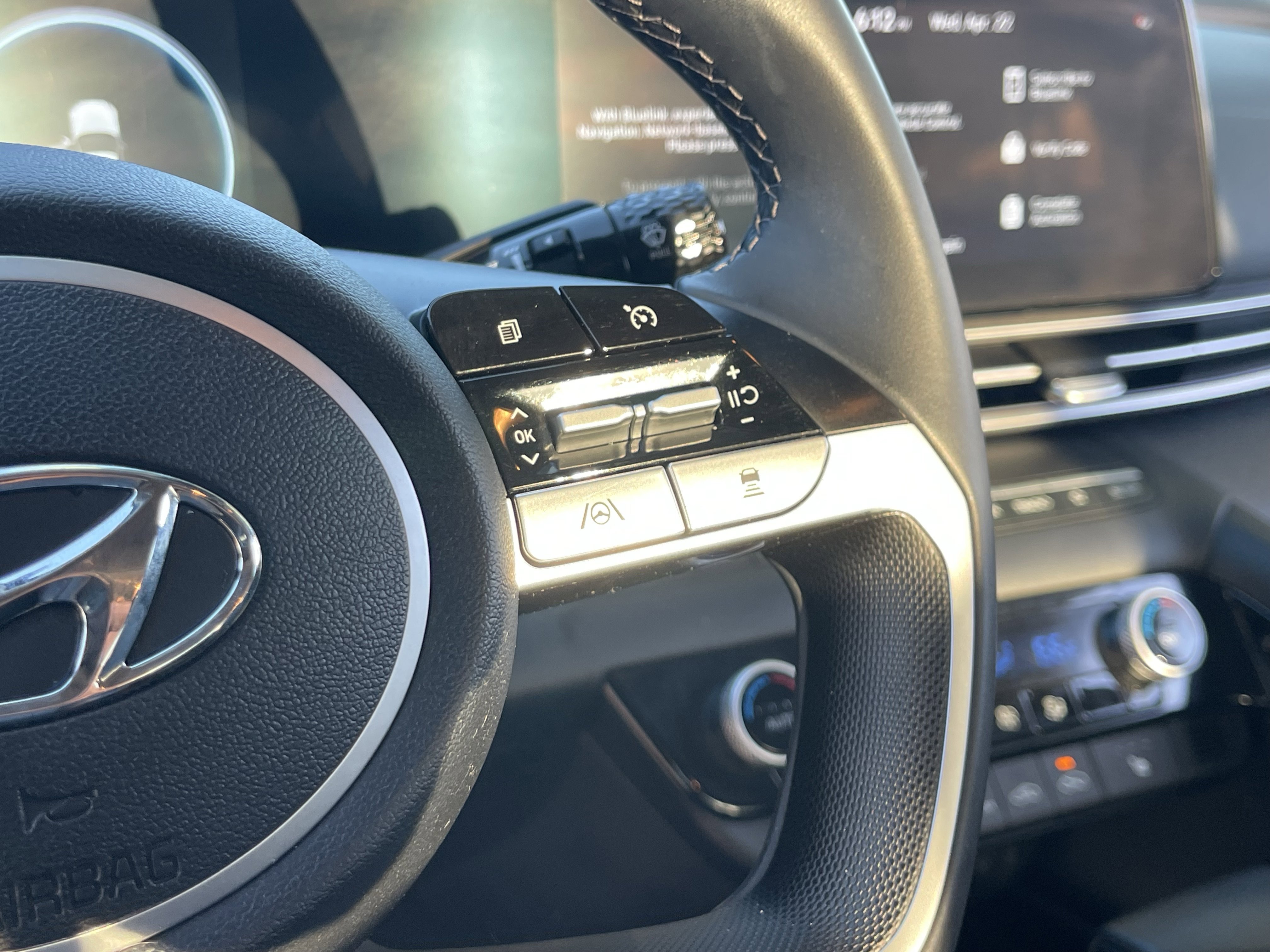 Used 2023 Onyx Black Hyundai Limited image 26