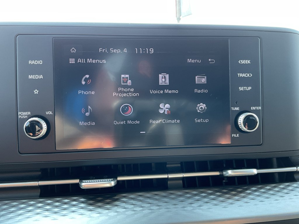 Certified Used 2024 Panthera Metal Kia LX image 25