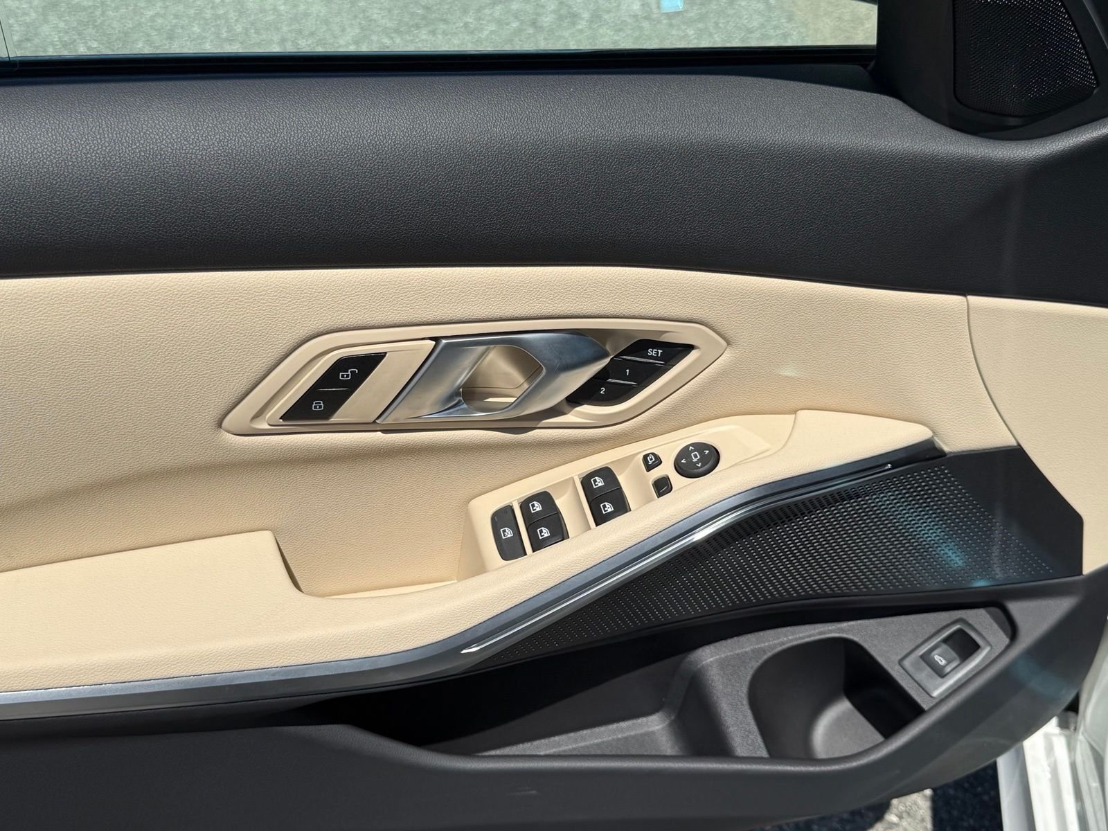New 2026 Alpine White BMW 330i image 19