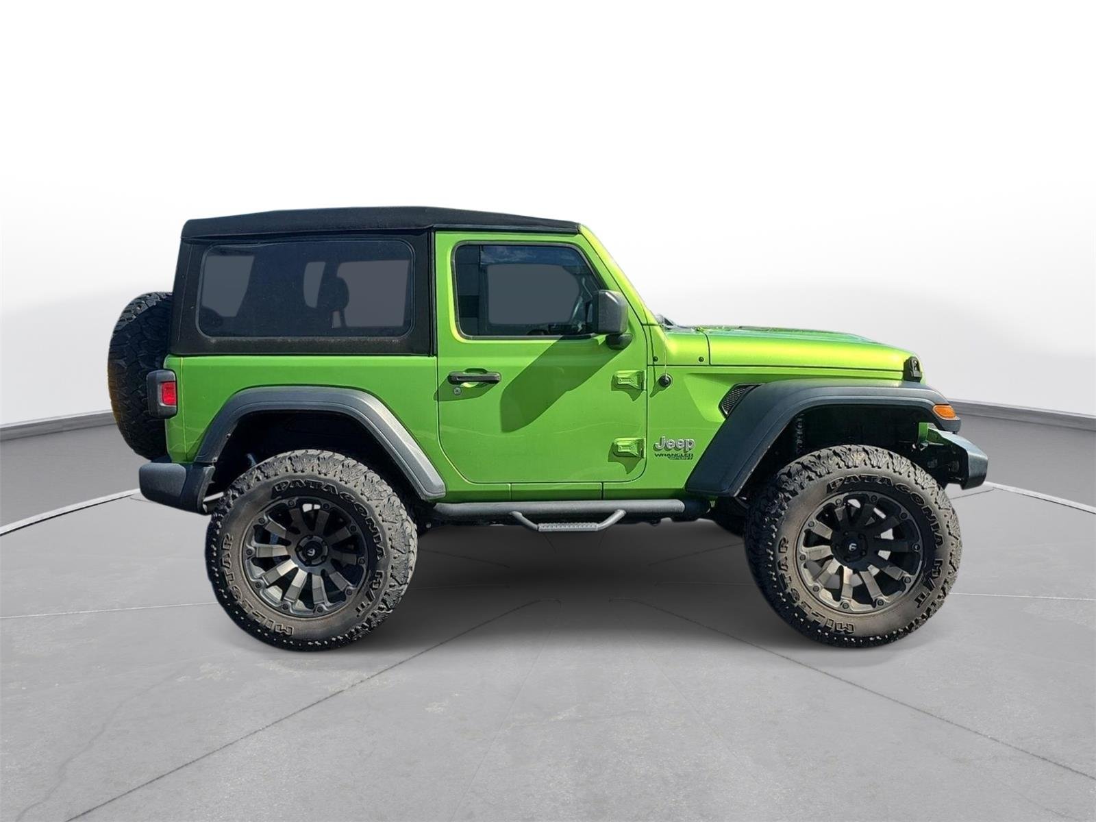 Used 2018 Mojito! Clearcoat Jeep Sport image 5