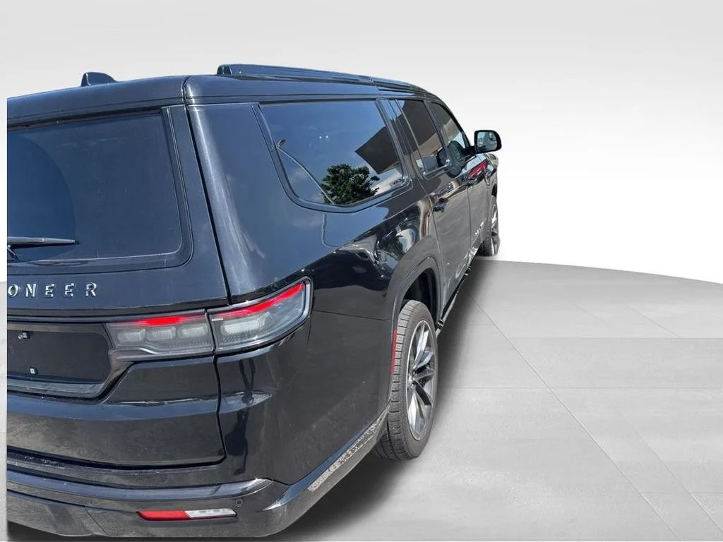 Used 2024 Black Jeep Series II image 8