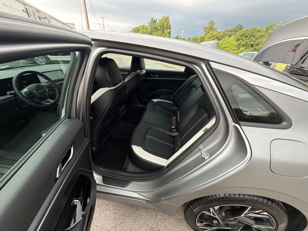 Used 2025 Gray Kia GT-Line image 22