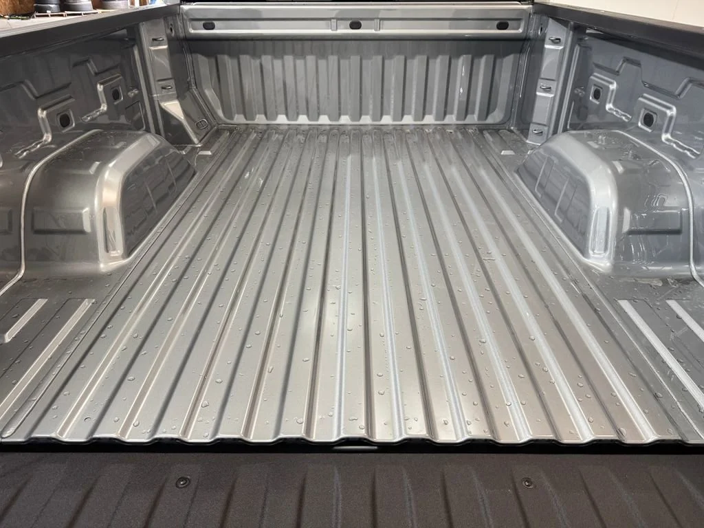 New 2026 Sterling Metallic GMC Elevation image 8