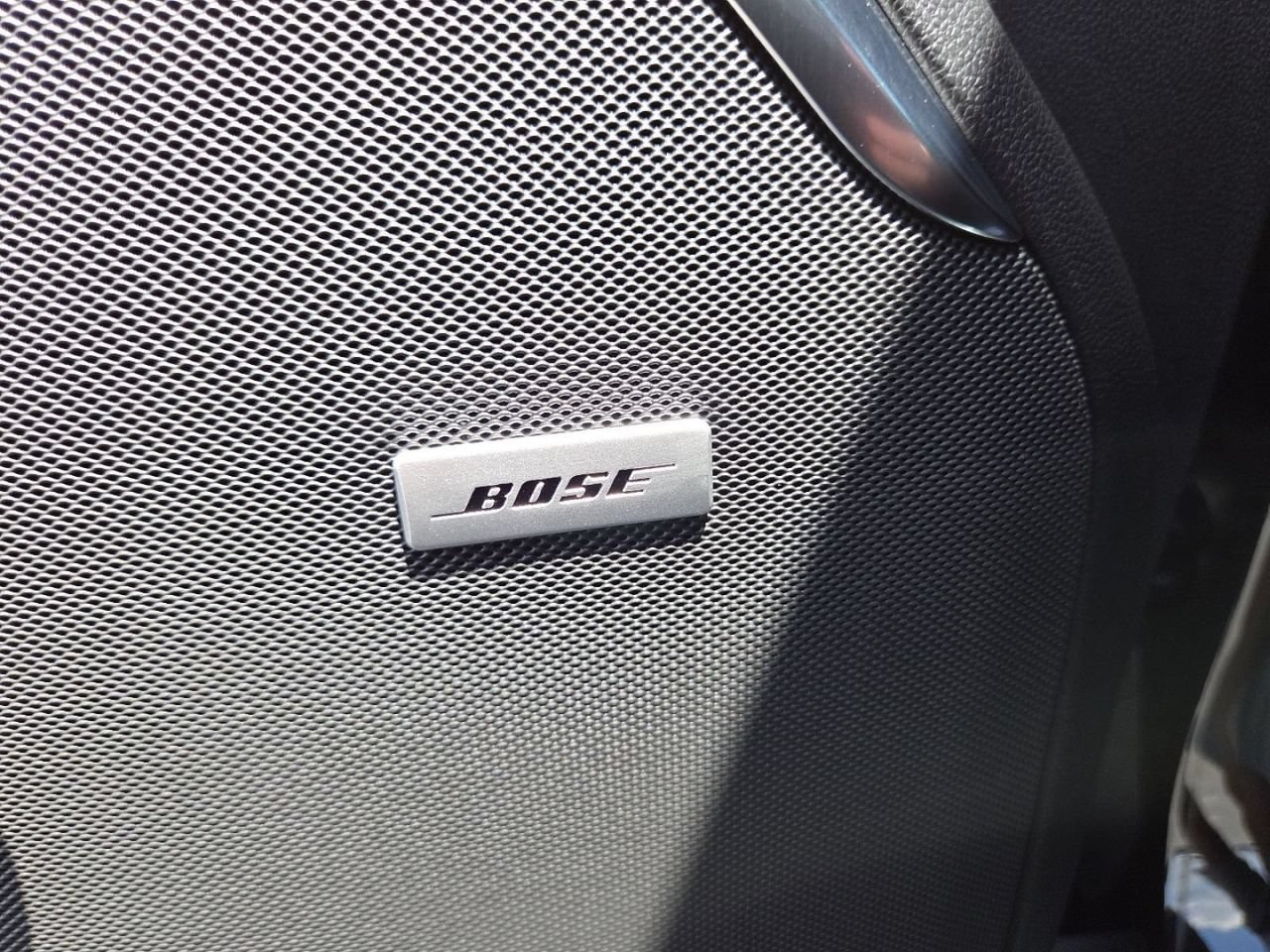 2026 GMC Yukon XL Denali - Photo 11