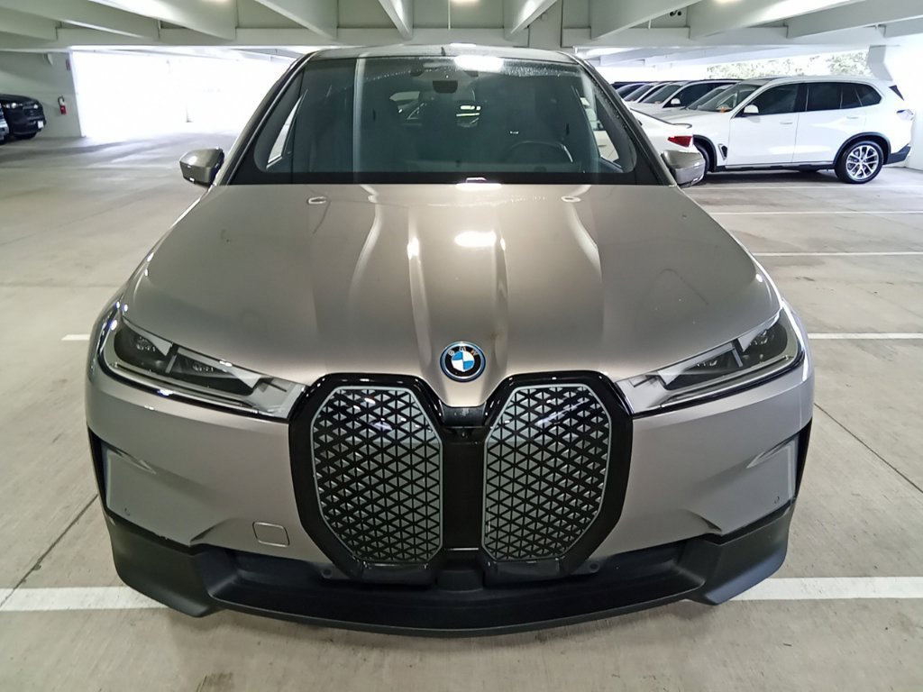 Certified Used 2024 Gray BMW xDrive50 image 2