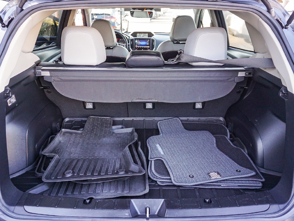 Used 2020 Gray Metallic Subaru Limited image 24