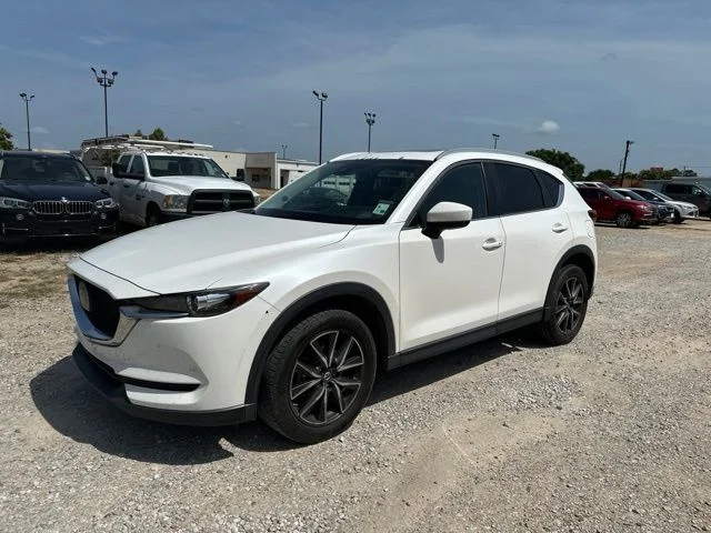 Used 2018 White Mazda Touring image 6