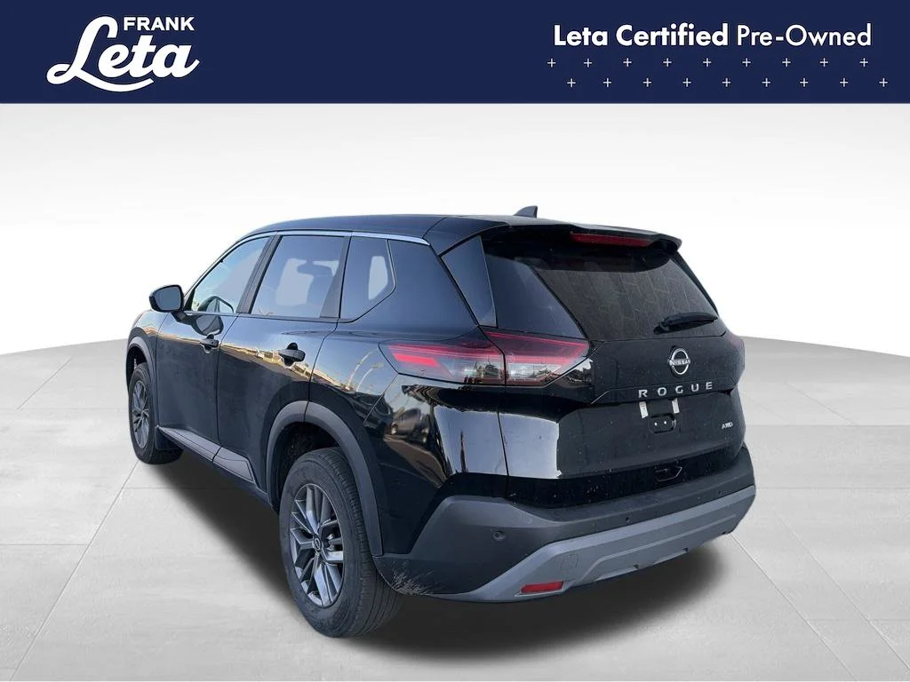 Certified Used 2023 Black Nissan S image 4