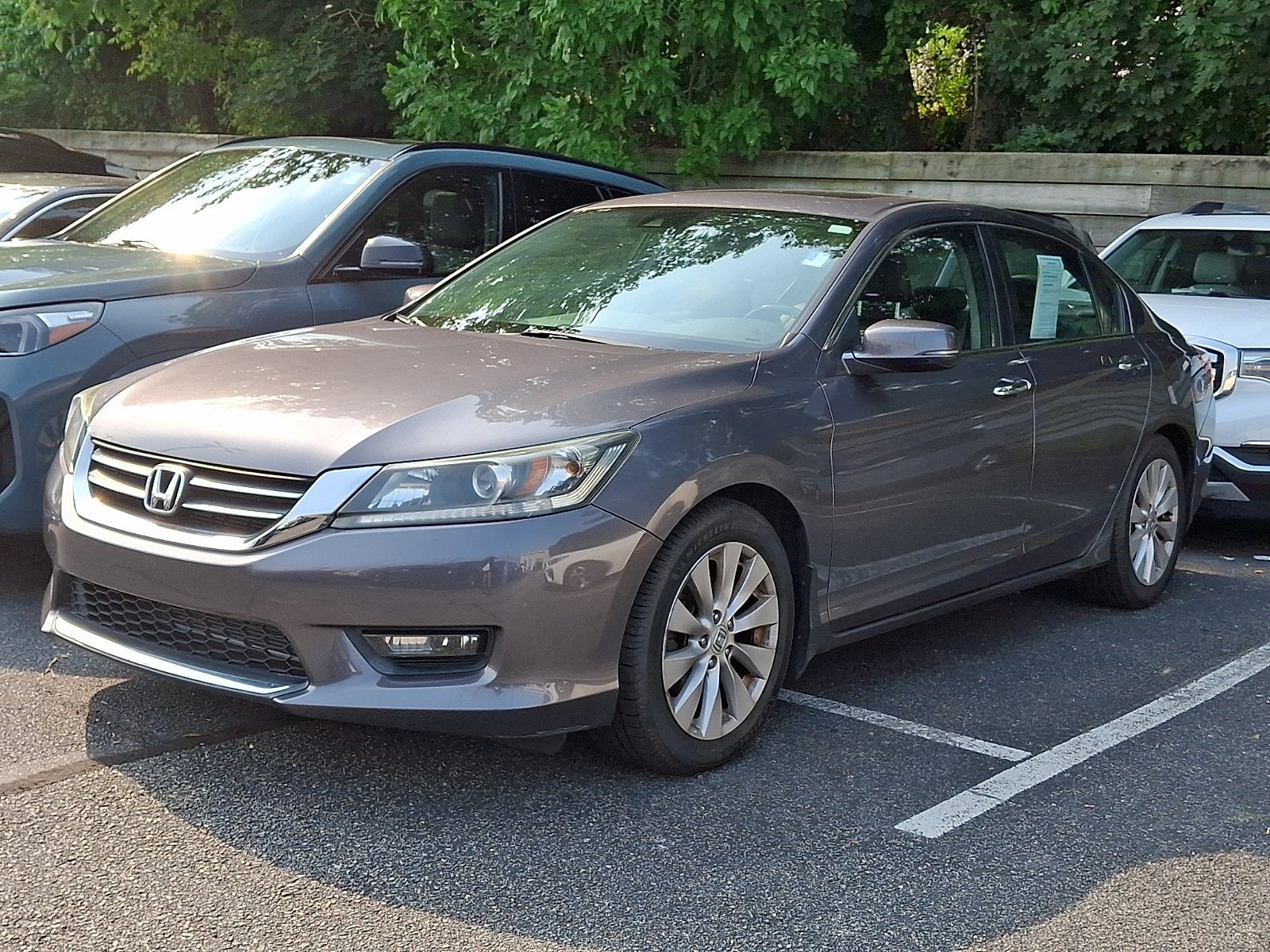 Used 2014 Modern Steel Metallic Honda EX-L image 3